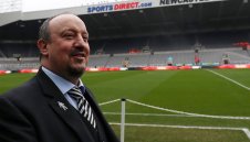 Рафа Бенитес плаши "свраките" с напускане