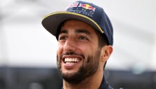 Дани Рикардо: Ние и Мерцедес сме пред останалите