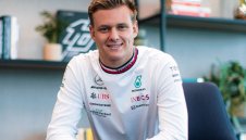 Мик Шумахер ще участва в тестове от сериите Индикар 