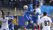 Левски отново го закъса за пари: "Сините" продават спешно звездите си