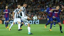 Реал и Барса впериха поглед в новата звезда на Юве