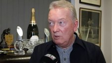 Промоутърът на Фюри с важно изявление за битката с Усик