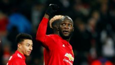 Лукаку побесня, ще съди до дупка боса на Евертън