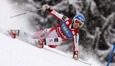 Катрин Цетел водачка след първия манш в Кортина д&rsquo;Ампецо