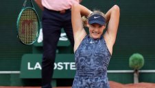 Американка спря 17-годишната руска сензация