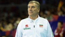 Пранди може да остане селекционер на България за още две години