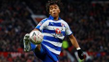 "Червените дяволи" подгониха 19-годишен талант