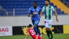 Левски нямаше шанс за Топ 6 и с Найджъл Робърта