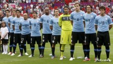 Кавани: Суарес се мотивира от освиркванията към него