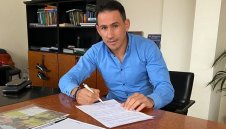 ОФИЦИАЛНО: Живко Миланов преподписа с Левски