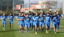 Левски се скри преди Берое