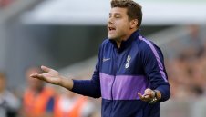 Смях с Тотнъм: "Шпорите" връщат натирения Поч