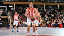 Везенков и Олимпиакос превзеха Княжеството