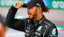Хамилтън недоволен: Бавни сме!