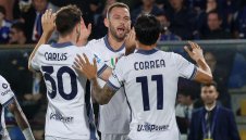 Интер победи Комо, но завърши втори в Серия А