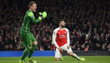 Ливърпул и Сити вадят пачки за Тер Стеген, той се отмята