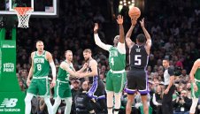 Везенков вкара 6 на Бостън, Кралете на косъм от знаменит обрат