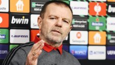 Нов скандал в ЦСКА: Стойчо Младенов оплю Гриша Ганчев, не искал титлата