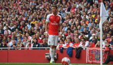 Барса с план за Йозил и Иско