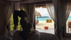 Николета надмина себе си, лъсна по силикон + СНИМКИ