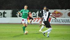 Берое продължава да побеждава, справи се с безобразния в защита Локо (Пловдив)