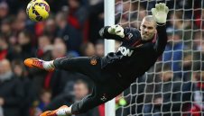 Валенсия опитва да договори Валдес