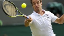 Франция "плаче", Гаске аут за Australian Open