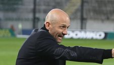 Пирин направи за смях Нафтата насред Бургас + ВИДЕО