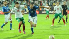 Левски гони четирима играчи