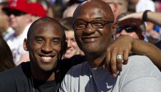 Отиде си и бащата на Коби Брайънт