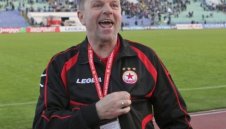 "Тройчо" Младенов гази в Египет