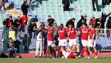 Слабаци! В ЦСКА играят бавни коне без живец и класа