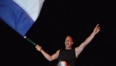 Смърт помрачи празненствата в Париж