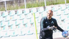 Ники М. се завръща като феникс, ще пази за Левски днес