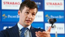 На вниманието на Левски: "Не бих влязъл в сделка и за 5 лева с Джо Диксън"