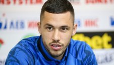 Стаси прави фурор: ЦСКА с нов опит за бившия на Левски