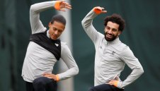 Мо тренира, но остава под въпрос