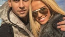 Вижте коя водеща си ляга с национал на България + СНИМКИ