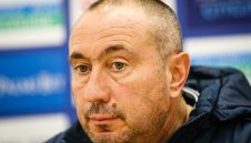 Конско в Левски