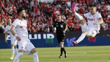 Чака трансфер? ЦСКА тренира без защитник