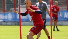 Отлични новини за Байерн - Робен и Бадщубер тренират + СНИМКИ