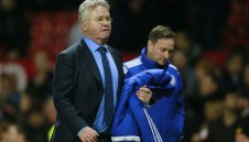 Хидинк: Бях принуден да експериментирам на "Олд Трафорд"