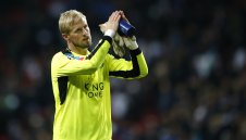 Радост в Лестър, Шмайхел се завръща в игра