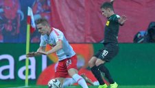 Азар се закани на Дортмунд