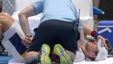 Сметки без кръчмар: Наложиха рекордна глоба на Зверев