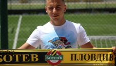 Скандал в Ботев: "Много мразя, когато някакви отрепки се подиграват с труда ми!"