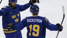 Шведски национал по хокей на лед изгърмя с допинг