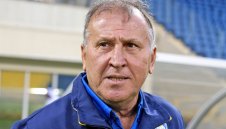 Зико ще прави ФИФА демократична и прозрачна