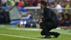 Чоло ще стане Скучния в Англия