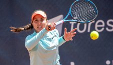 Сразиха Вики Томова на Australian Open